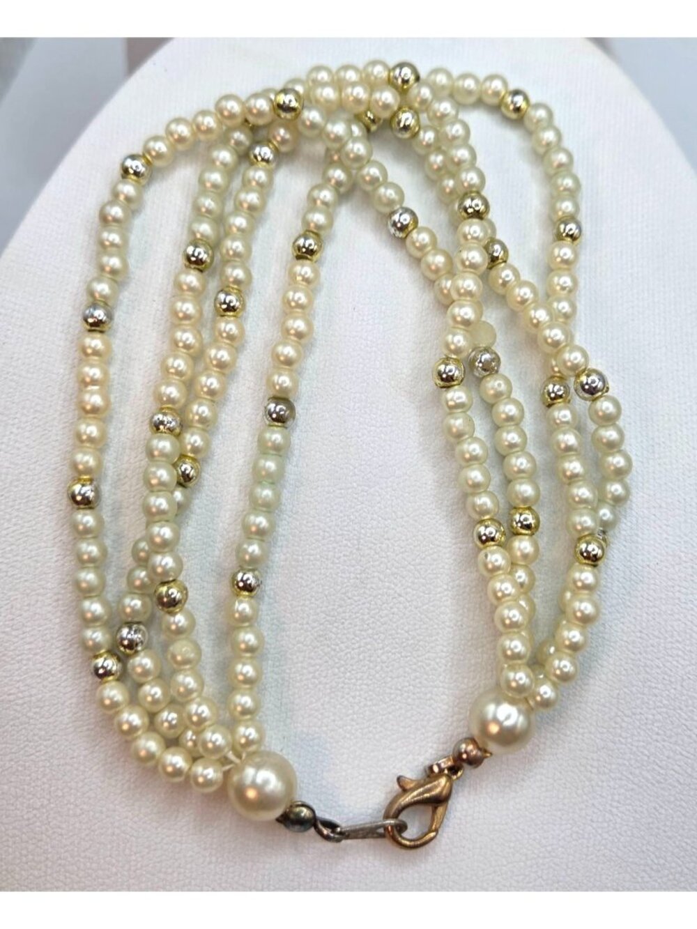 Vintage Multi-Strand Pearl Bracelet With Gold-Tone Accents